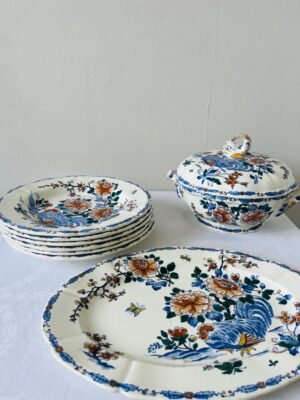 Faïencerie de Gien – Coq et Pivoines