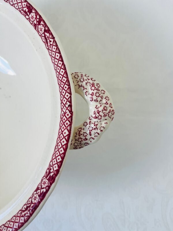 Mason’s Stratford Pink – Dekschaal / Terrine met Deksel (Covered Bowl / Tureen with Lid) Mason’s Stratford Pink – Dekschaal / Terrine met Deksel (Covered Bowl / Tureen with Lid)