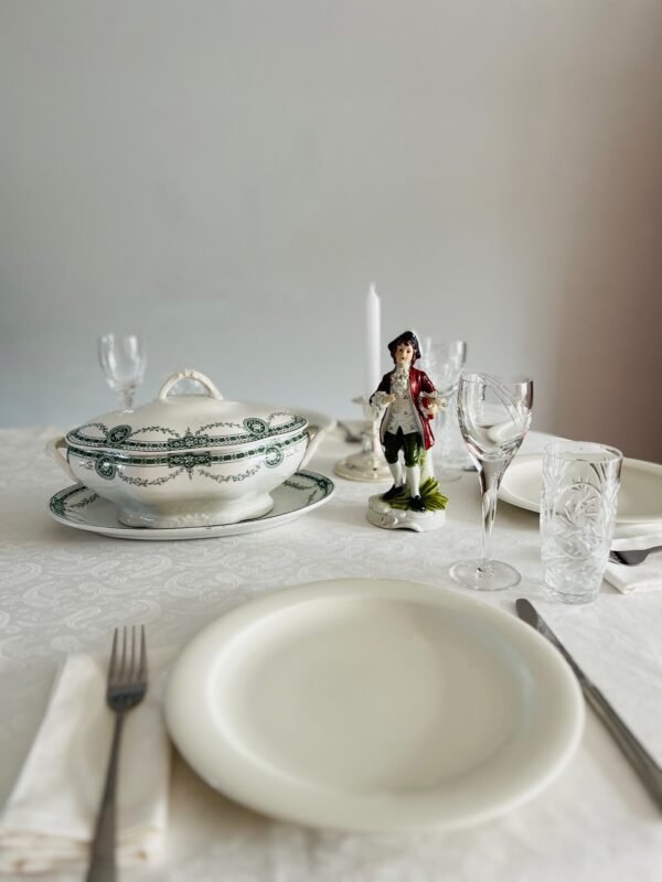 Boch La Louvière – Péricon – Serveerschaal met Deksel & Ovale Schaal (Set) Boch La Louvière – Péricon – Serveerschaal met Deksel & Ovale Schaal (Set)