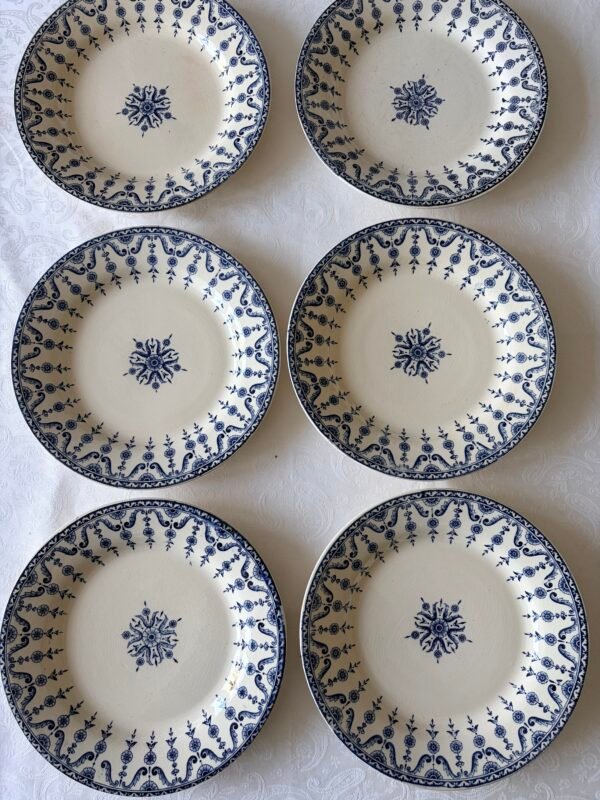 gien florentin set van 6 dinerborden naast elkaar