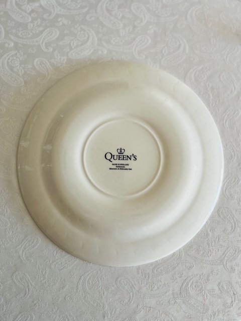 Queen’s – Finlandia – Dinerborden / Dinner Plates Queen’s – Finlandia – Dinerborden / Dinner Plates