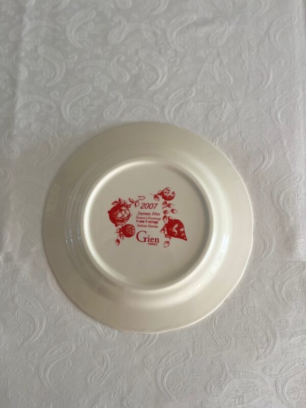 Faïencerie de Gien France – Joyeuses Fêtes – Ontbijtbord / Sierbord Faïencerie de Gien France – Joyeuses Fêtes – Ontbijtbord / Sierbord