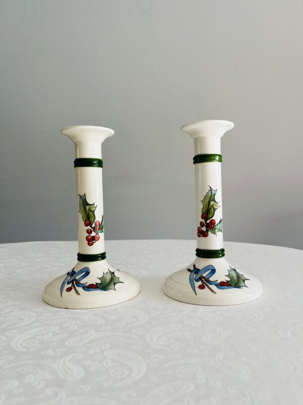 Faïencerie de Gien France – Le Houx – Kandelaars / Candleholders Faïencerie de Gien France – Le Houx – Kandelaars / Candleholders