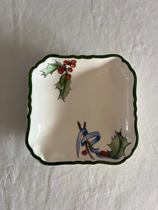 Faïencerie de Gien France – Le Houx – Vierkant Schaaltje / Square Dish Faïencerie de Gien France – Le Houx – Vierkant Schaaltje / Square Dish