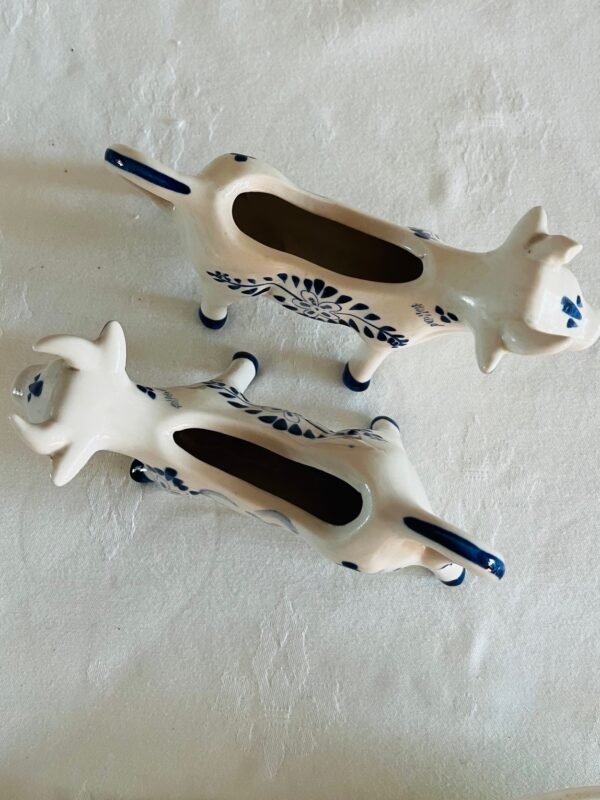 Handbeschilderd Delfts Blauw – Koe-Melkkannetjes (Set van 2) Handbeschilderd Delfts Blauw – Koe-Melkkannetjes (Set van 2)