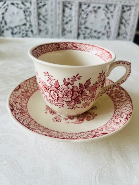 Mason’s – Stratford Pink – Kop en Schotels / Cups and Saucers Mason’s – Stratford Pink – Kop en Schotels / Cups and Saucers