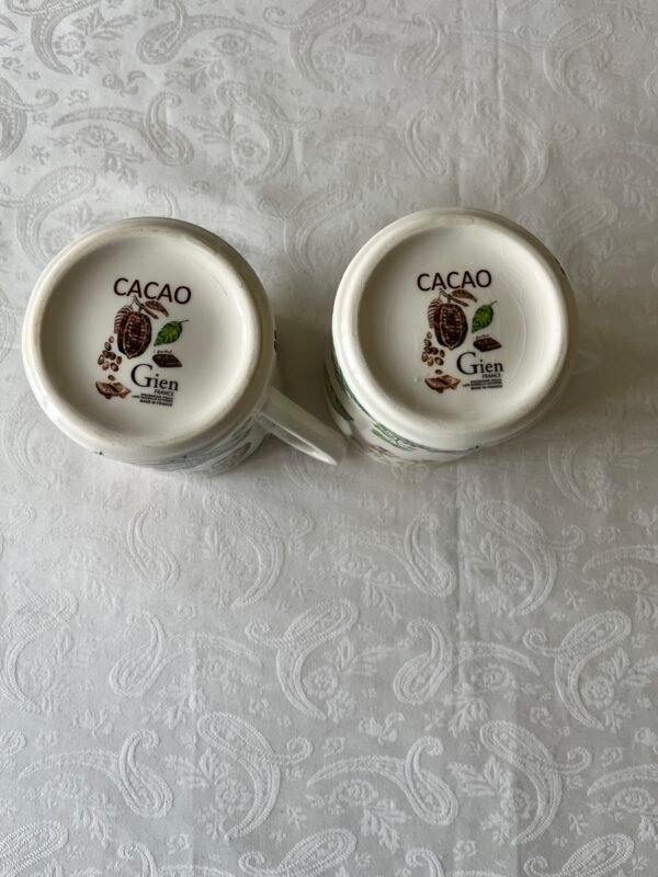 IMG_0736 Onderzijde van de Gien Cacao mok met het originele merkstempel van Faïencerie de Gien France.